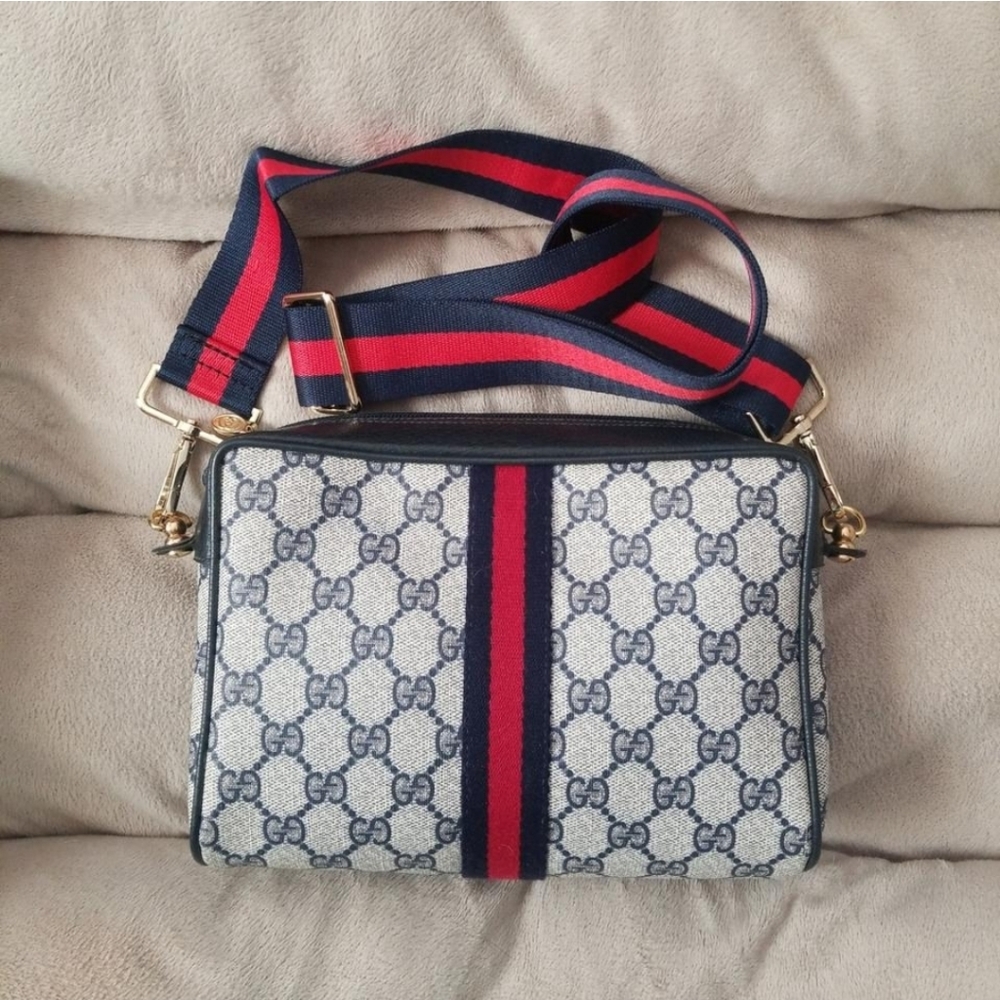 Authentic Vintage Gucci Ophidia Clutch Shoulder - Picture 1 of 9